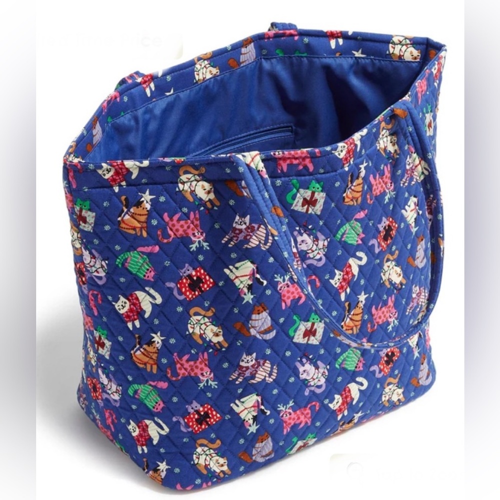 NWT Vera Bradley Essential Grand Tote - Catnip Christmas